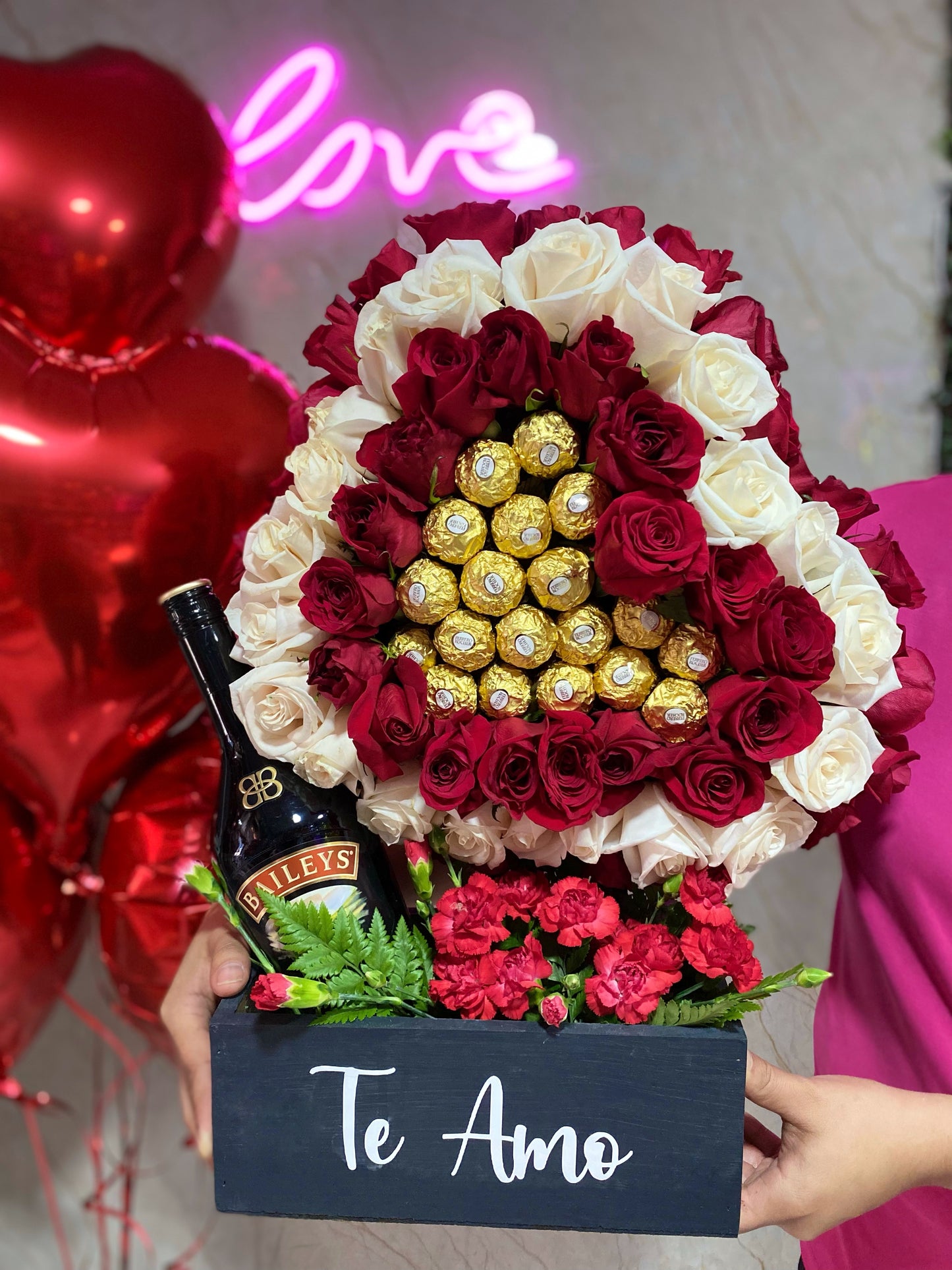 infinite heart of love