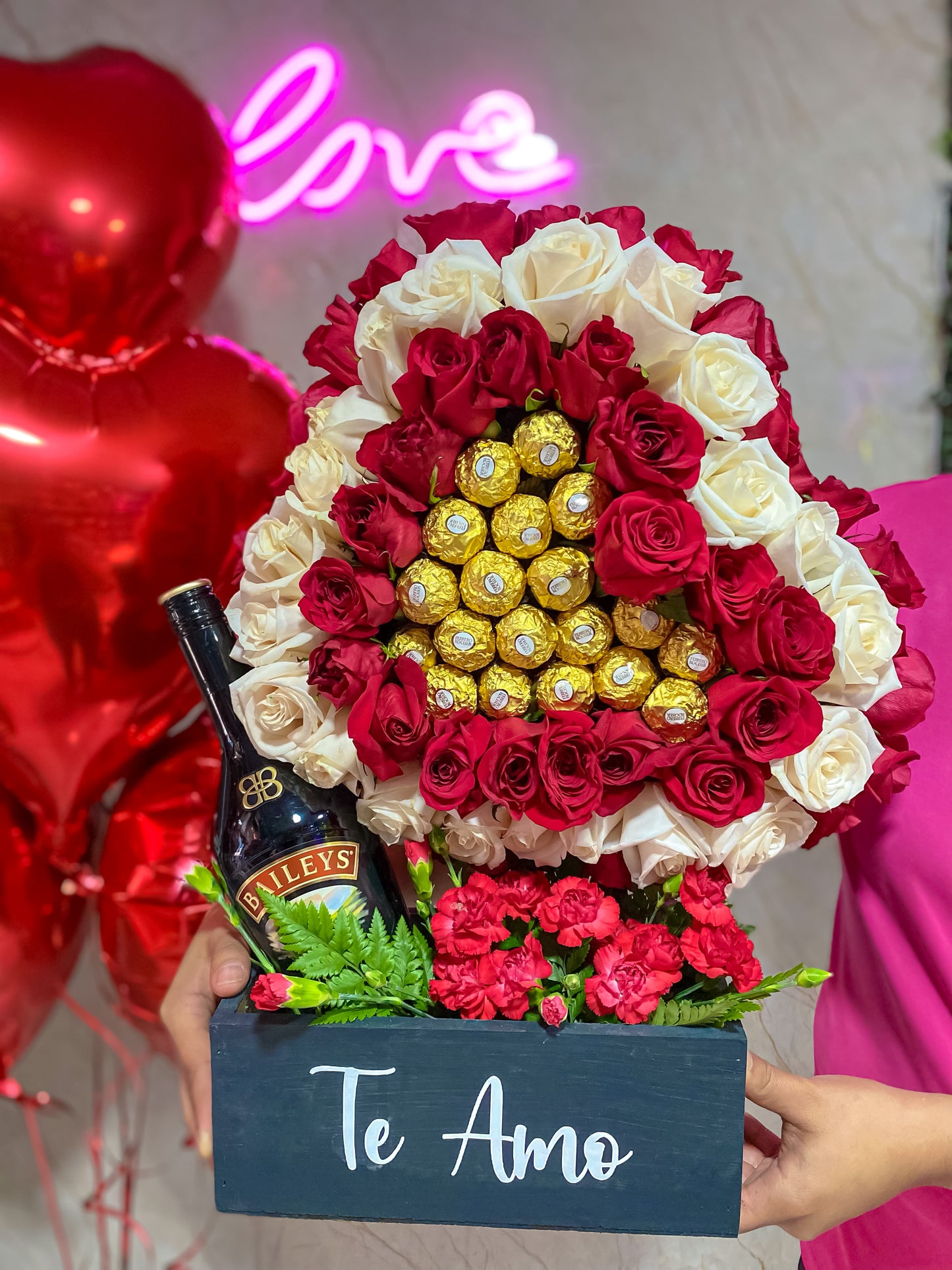 infinite heart of love